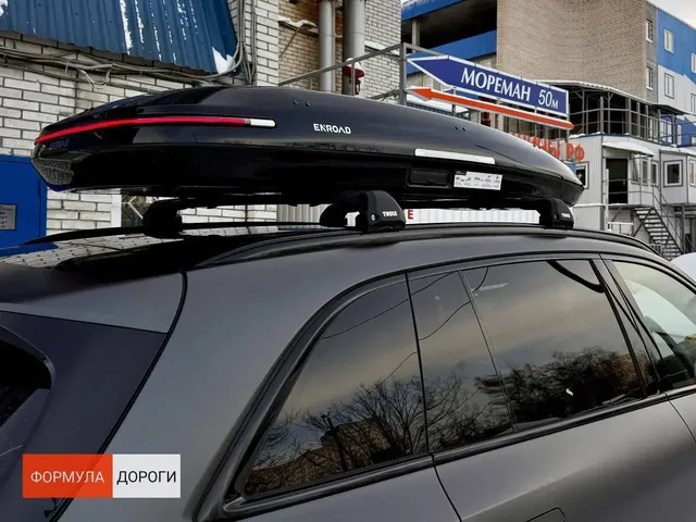 ENROAD на Lixiang L7: автобокс ENROAD Nomadix Pro XL Slim 400, цвет «Чёрный» — дополнительный ракурс автомобиля с установленным автобоксом