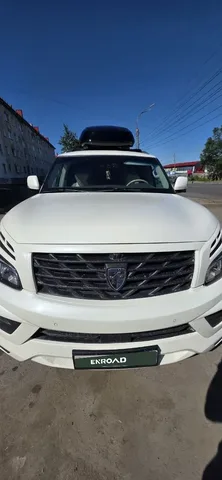 Автобокс для Infiniti QX80 — ENROAD Nomadix Pro XXL 600-E, цвет «Чёрный» — вид автомобиля с установленным автобоксом